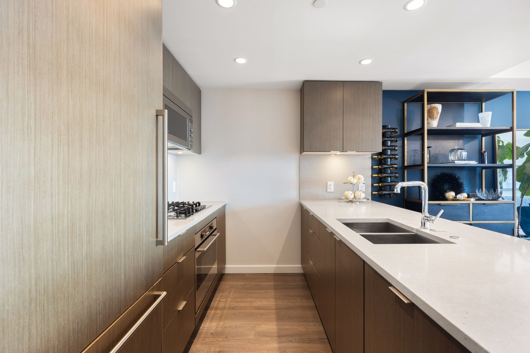 #1703 – 125 E 14th Street